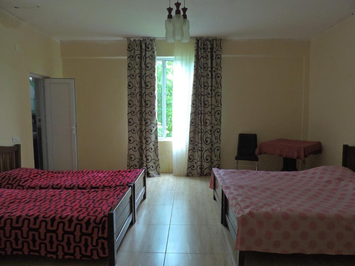 Luka Hotel Kobuleti Bagian luar foto