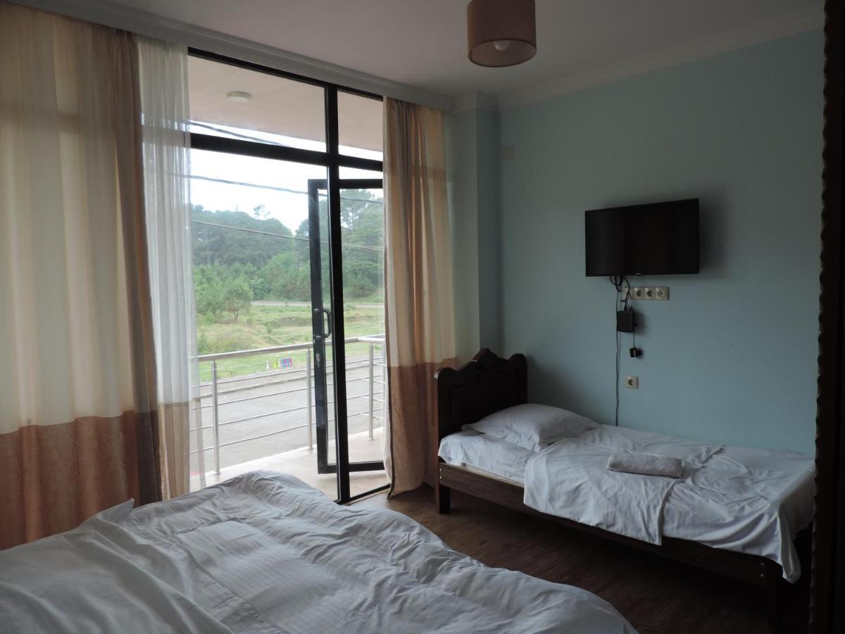 Luka Hotel Kobuleti Bagian luar foto